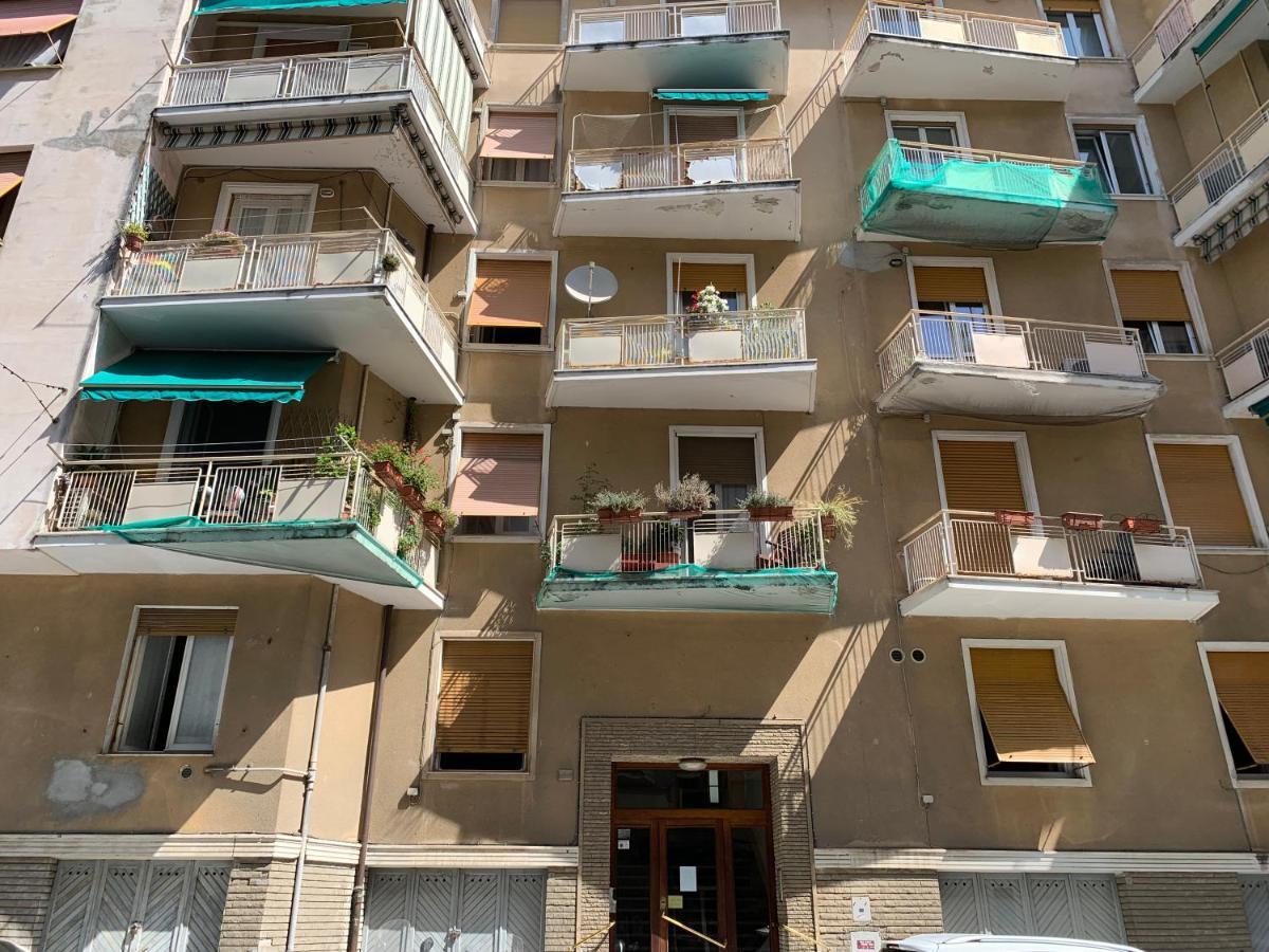 A Casa Dei Miei By Holiday World Genua Buitenkant foto