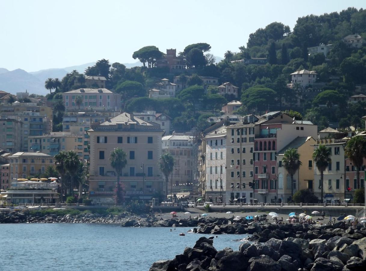 A Casa Dei Miei By Holiday World Genua Buitenkant foto